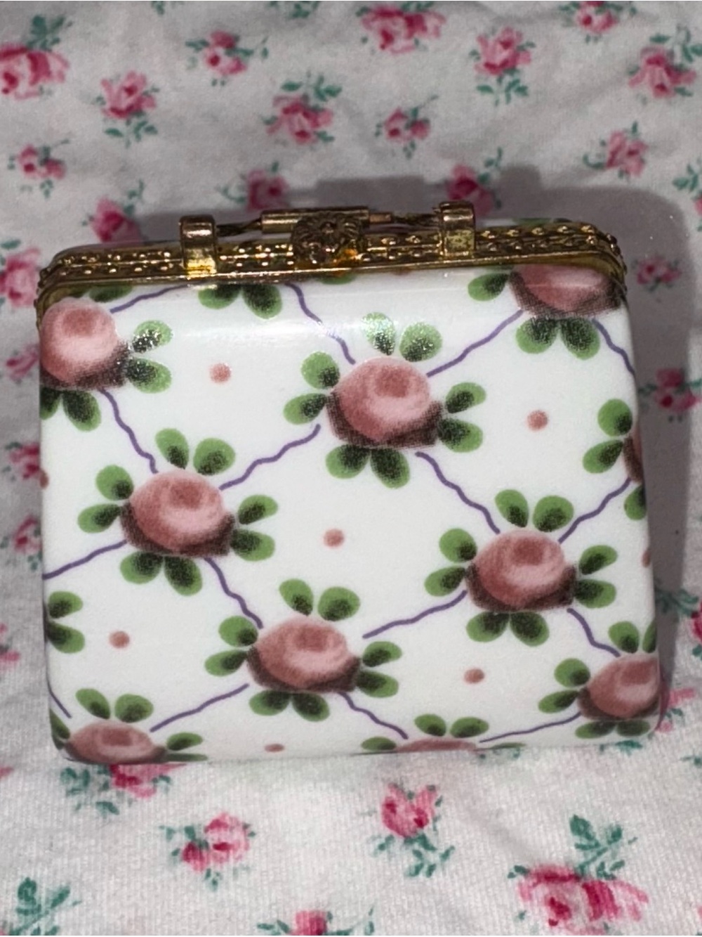 Porcelain Purse Trinket Box – Pink Rose Pattern with Gold Trim and Clasp
